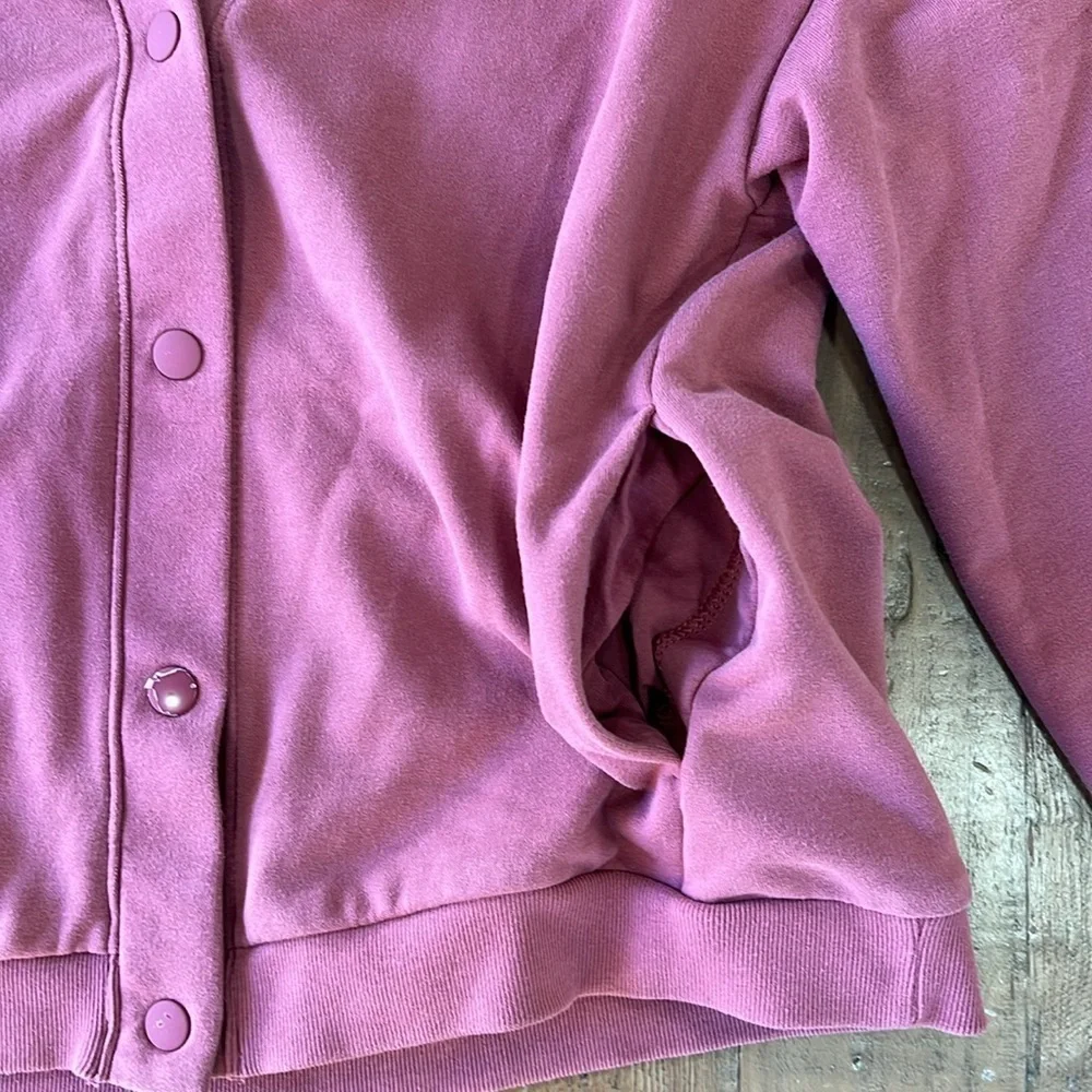 Athleta rose snap